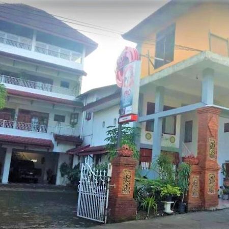 Wisma & Kantin Amanda Mojokerto Exterior photo